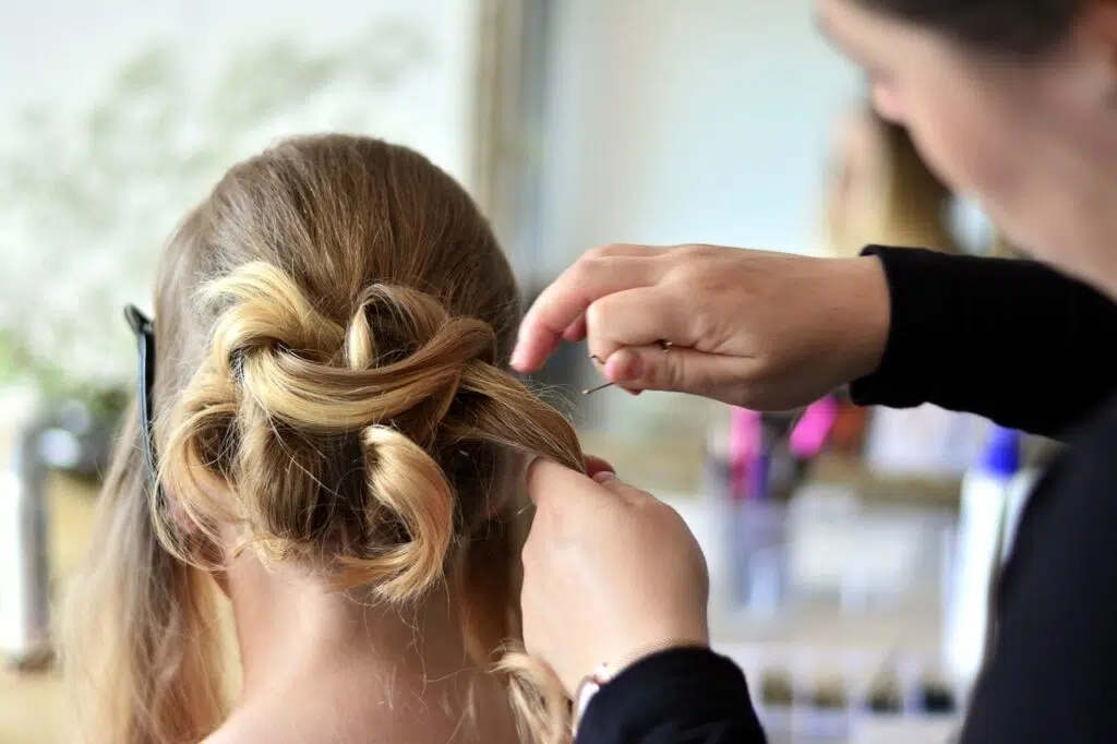 pourquoi-cheveux-cassants