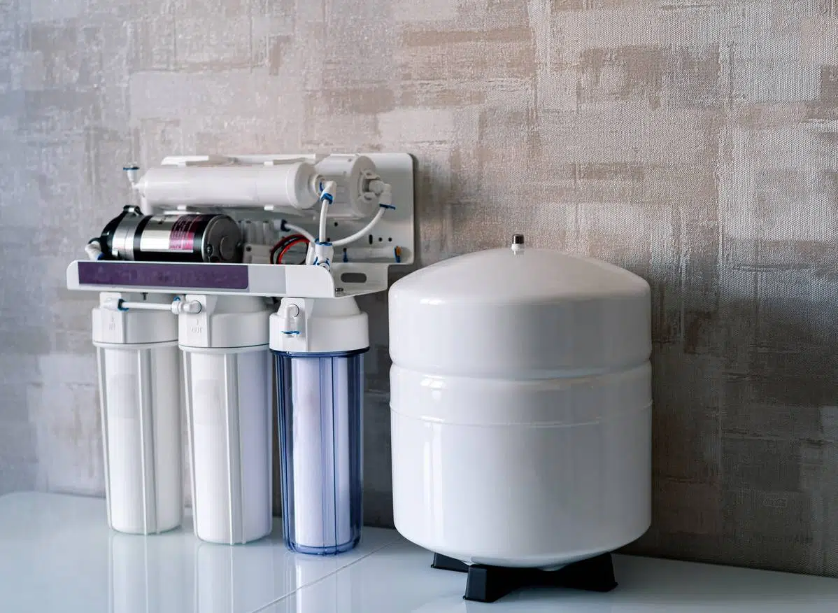 solutions pour filtrer eau du robinet ; osmoseur