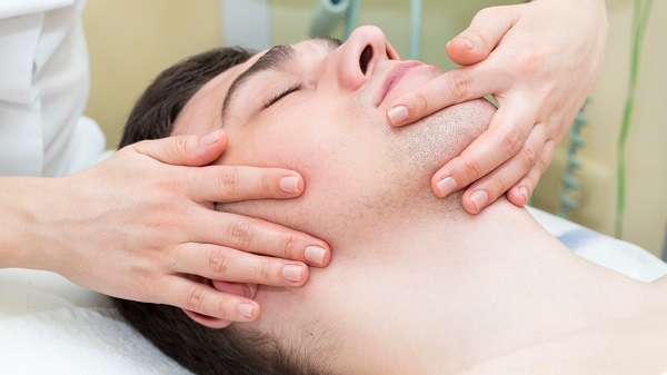 drainage-lymphatique-du-visage-peau-radieuse-et-saine-ken