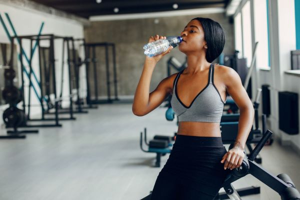 eau-minerale-magnesienne-metabolisme-aide