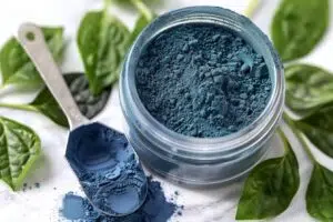 La phycocyanine : le pigment bleu aux bienfaits extraordinaires pour la santé et la beauté